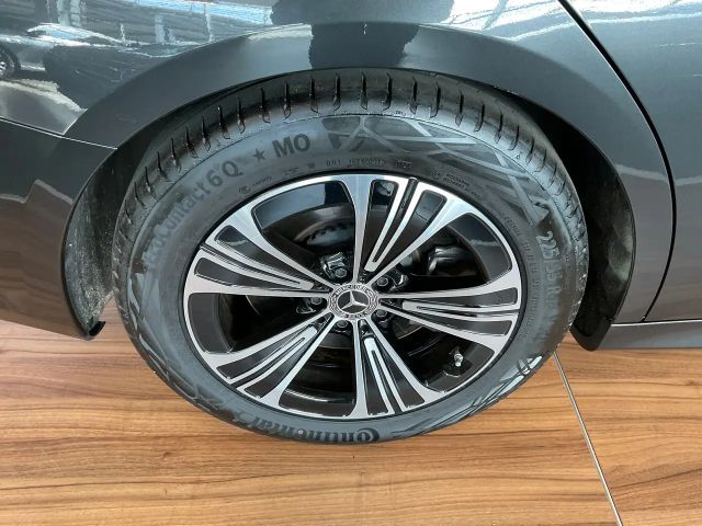 Mercedes-Benz E 450 4MATIC AVANTGARDE Sedan