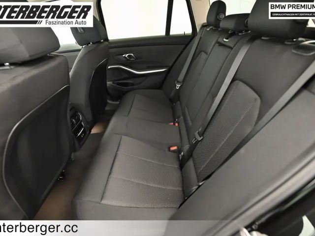 BMW 320 320d Touring xDrive