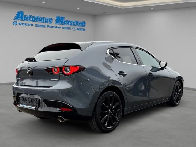 Mazda 3 Exclusive-line SkyActiv