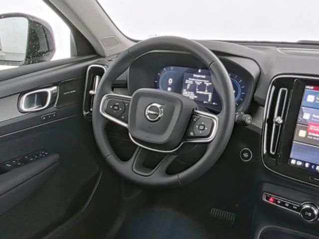 Volvo XC40 Dark Plus