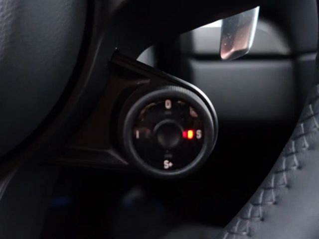 Porsche Cayman Coupé