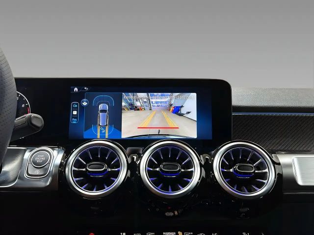 Mercedes-Benz GLB 200 AMG Line