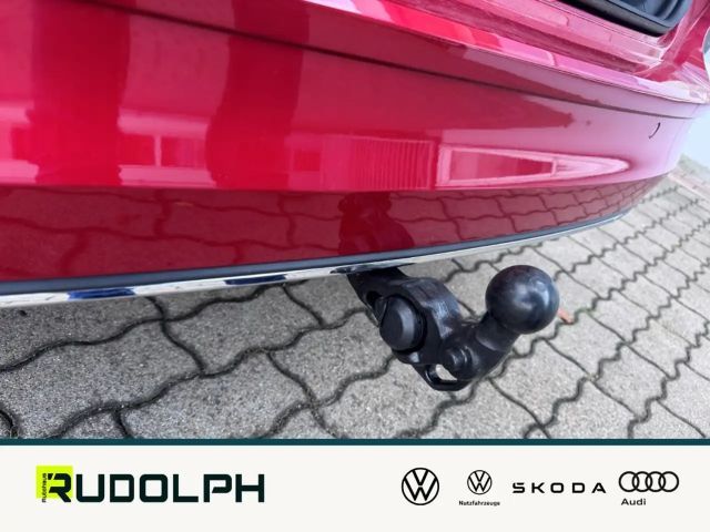 Volkswagen Golf 2.0 TDI DSG Golf VIII Variant