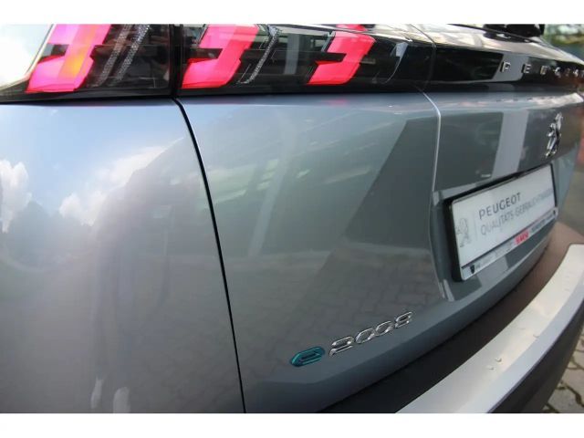 Peugeot E-2008 Allure Pack
