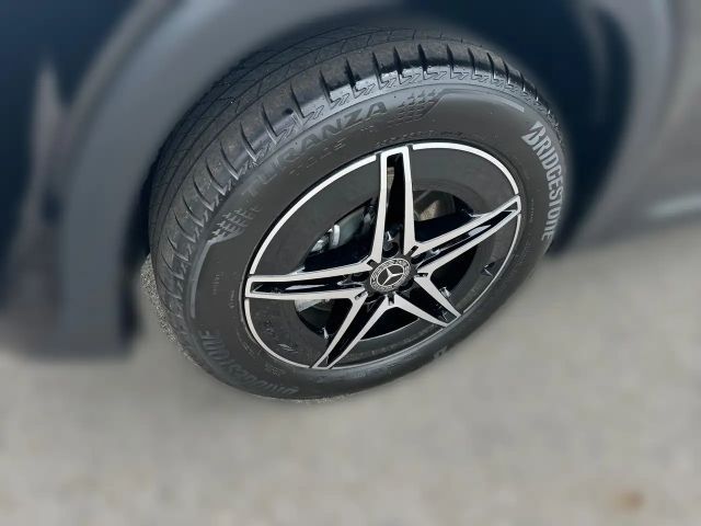 Mercedes-Benz EQB 300 4MATIC