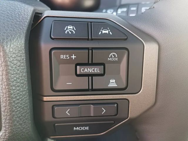 Toyota Land Cruiser 2.8 D-4D Hybride Lounge