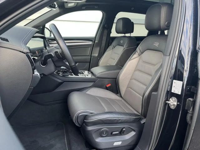 Volkswagen Touareg IQ.Drive R-Line