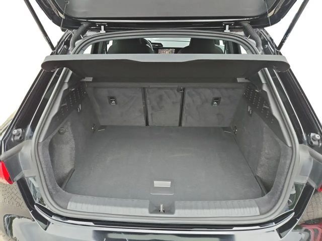 Audi A3 30 TDI S-Tronic Sedan