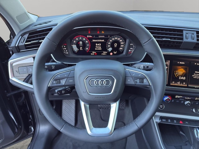 Audi Q3 S-Tronic