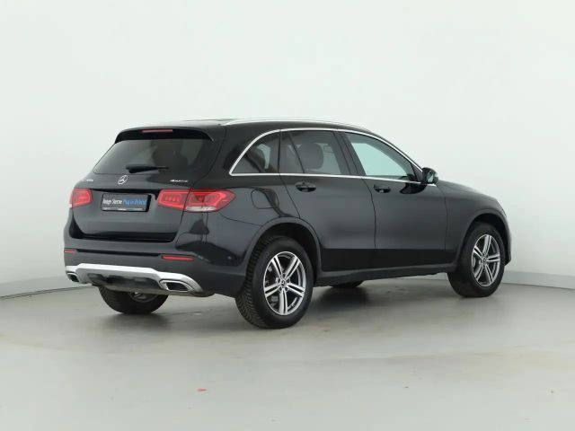 Mercedes-Benz GLC 300 4MATIC GLC 300 e