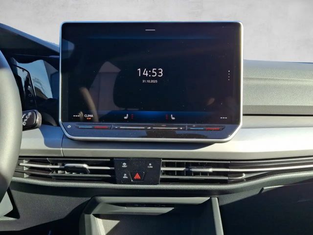 Volkswagen Golf Business DSG Variant