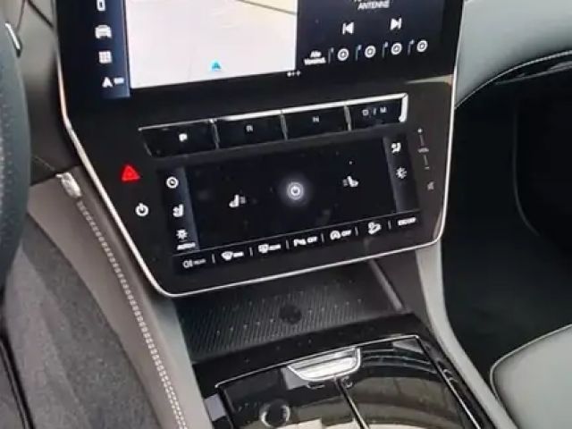 Maserati Grecale Modena