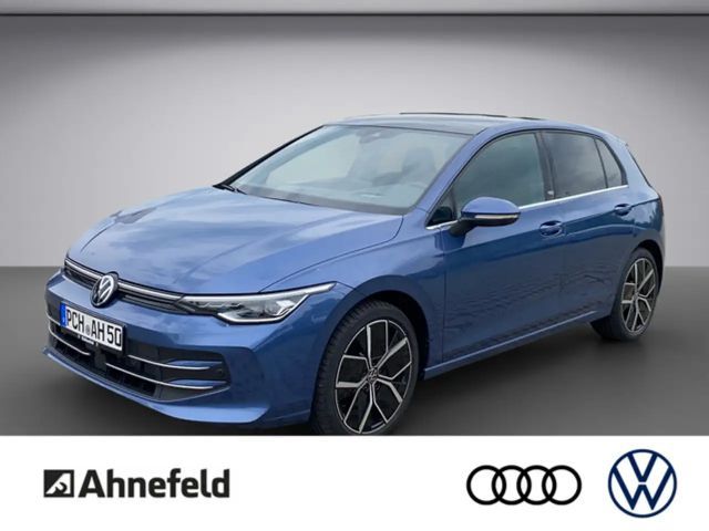 Volkswagen Golf 1.5 eTSI Golf VIII