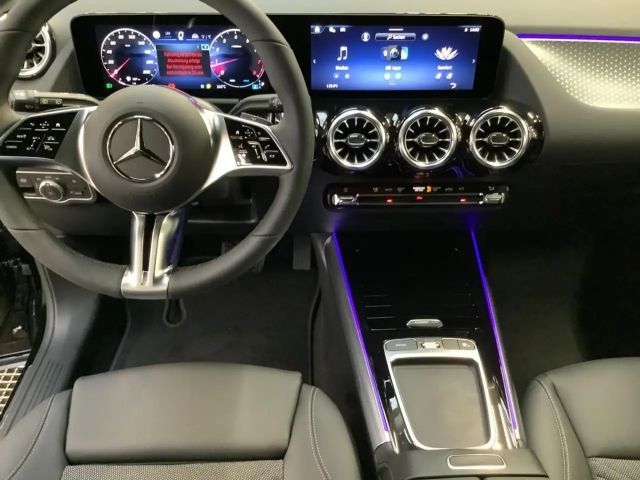 Mercedes-Benz GLA 220 4MATIC