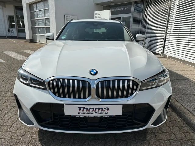 BMW 320 320d M-Sport Touring