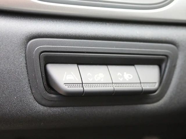 Mitsubishi ASX Invite