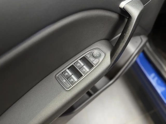 Renault Captur Intens TCe 140