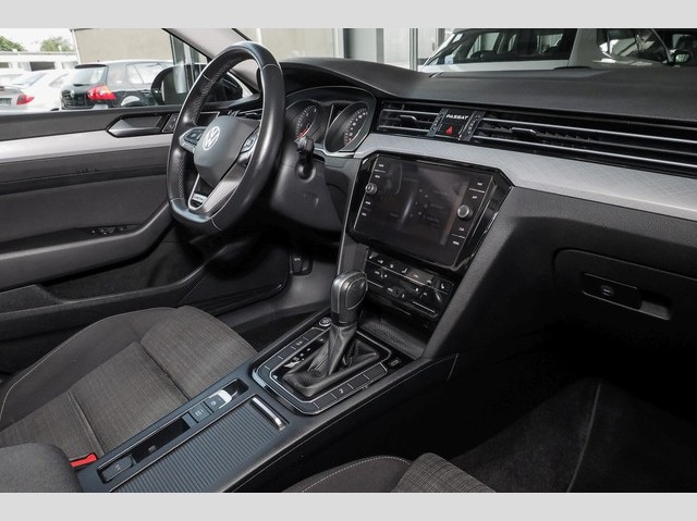Volkswagen Passat 2.0 TDI Business DSG Variant