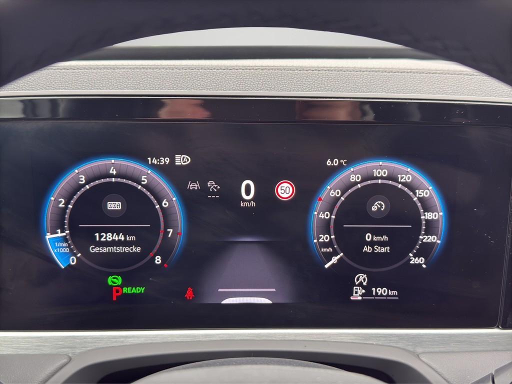 Volkswagen Passat 1.5 eTSI Business Variant