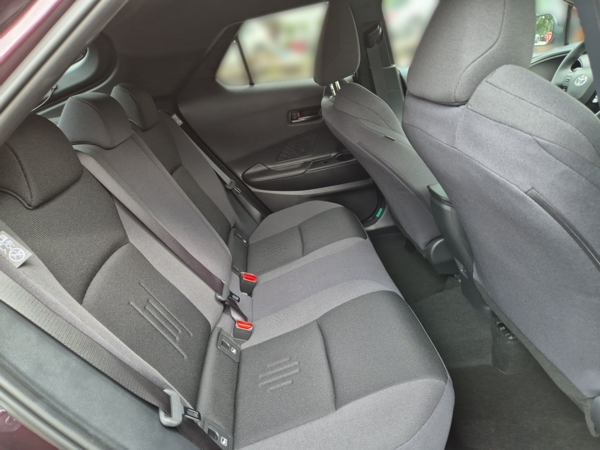 Toyota C-HR 5-deurs Team D Technik