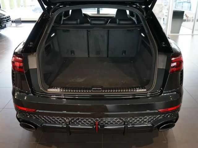 Audi RS Q8 Performance