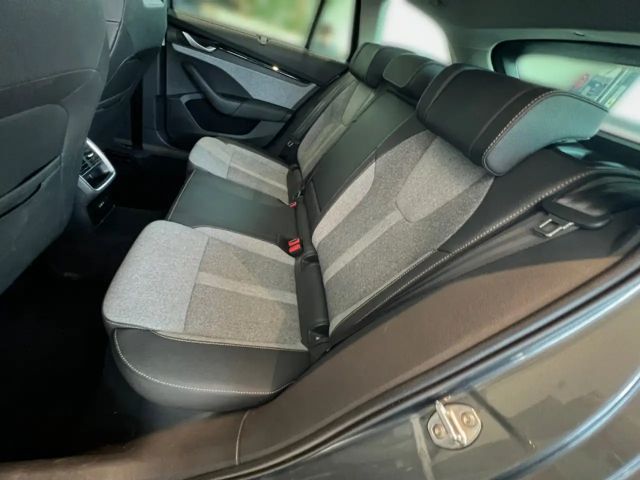 Skoda Octavia 2.0 TDI Combi Selection