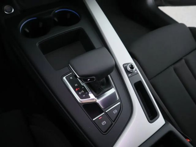 Audi A4 35 TFSI S-Line