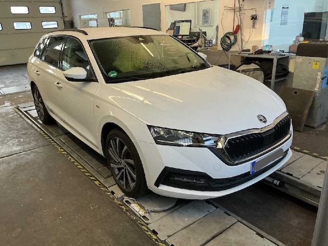 Skoda Octavia 1.5 TSI Combi Tour