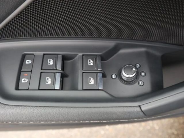 Audi A3 1.5 TFSI S-Line Sedan