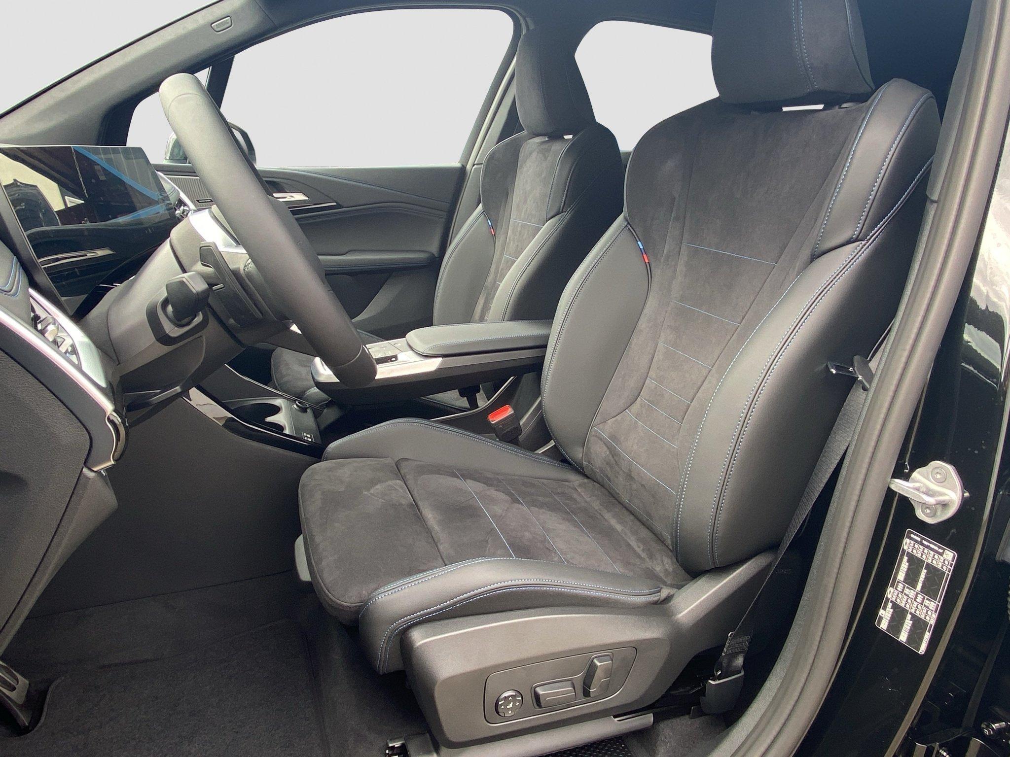 BMW 220 220i Active Tourer