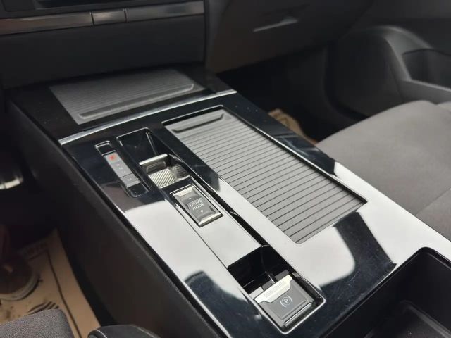 Opel Astra 1.2 Turbo Elegance Turbo