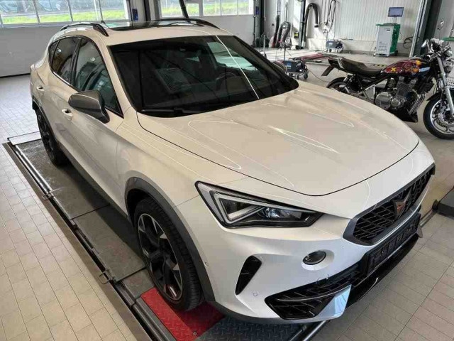 Cupra Formentor 2.0 TSI DSG VZ