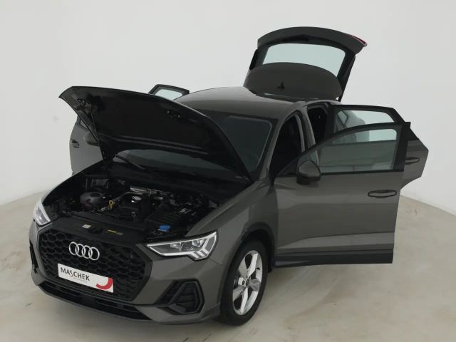 Audi Q3 35 TFSI Ambiente Sportback