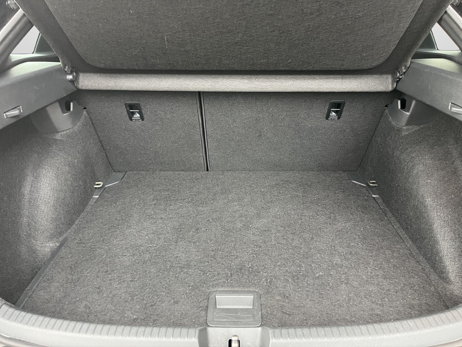 Volkswagen Taigo 1.5 TSI DSG R-Line