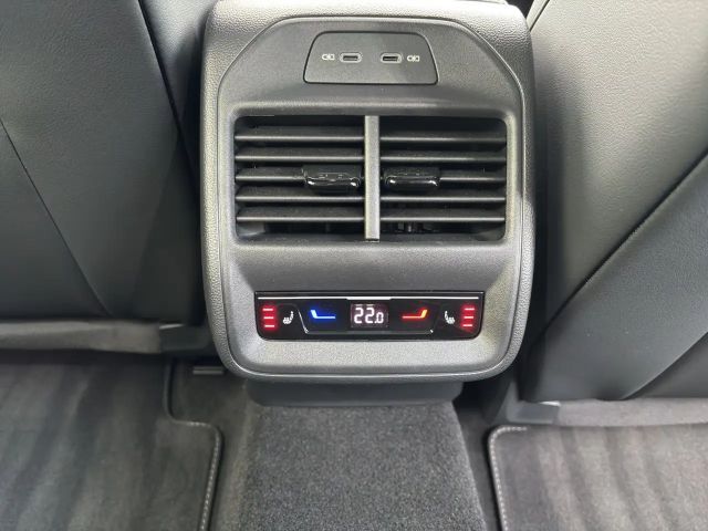 Volkswagen Passat DSG R-Line Variant