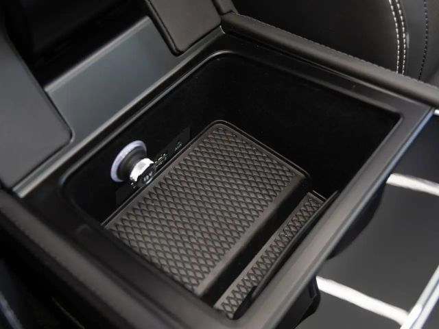 Bentley Continental GTC V8