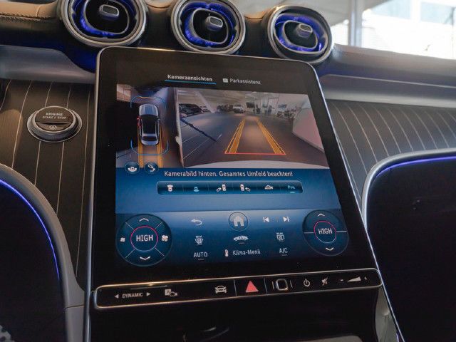 Mercedes-Benz C 220 AMG Line C 220 d Sedan