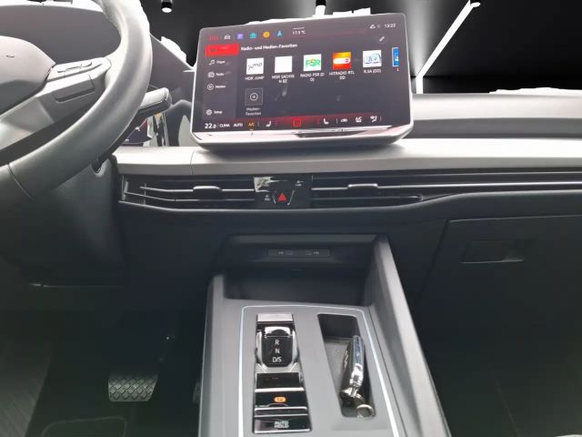 Volkswagen Golf DSG Golf VIII Life Variant