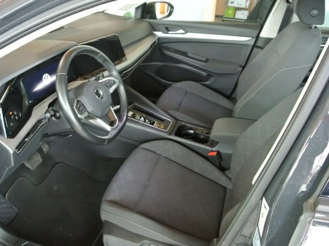 Volkswagen Golf DSG Life Variant