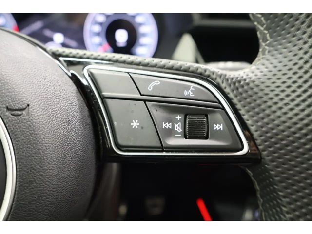 Audi A3 35 TFSI S-Line Sedan Sportback