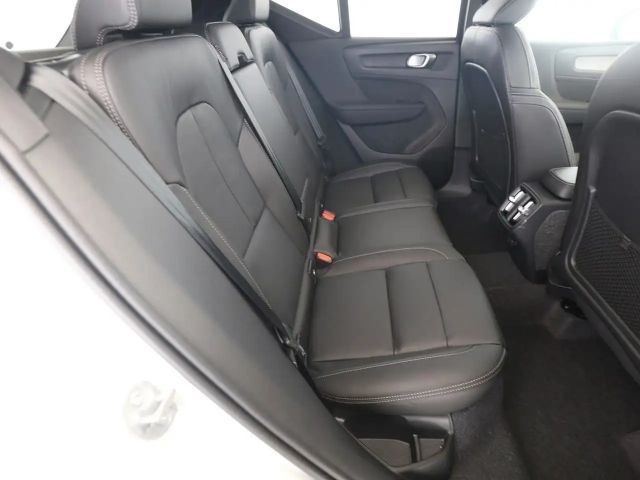 Volvo XC40 Dark Plus