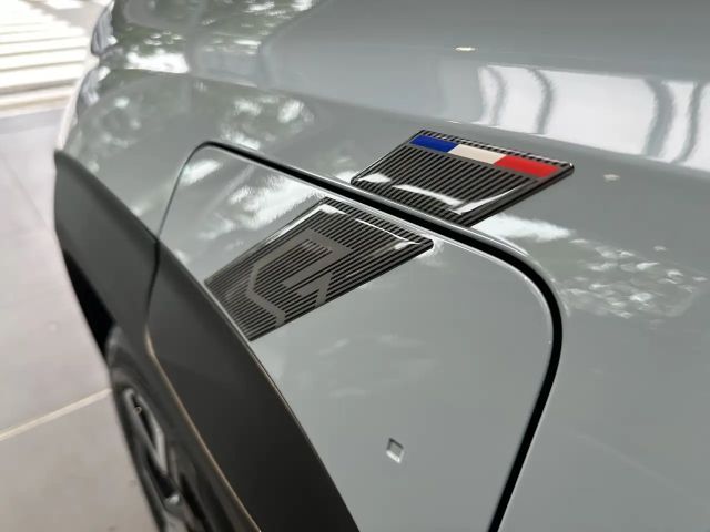 Renault 4 Comfort E-Tech Techno