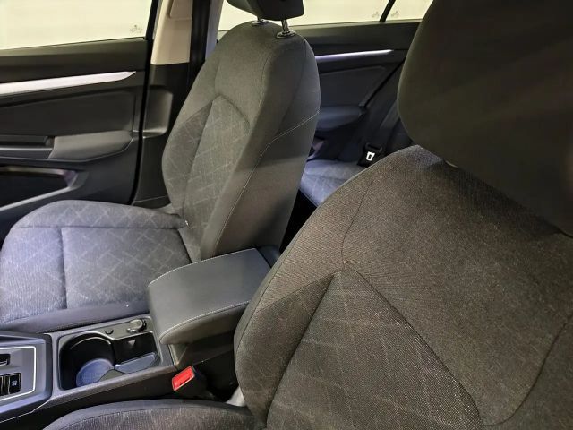 Volkswagen Golf DSG Life Variant