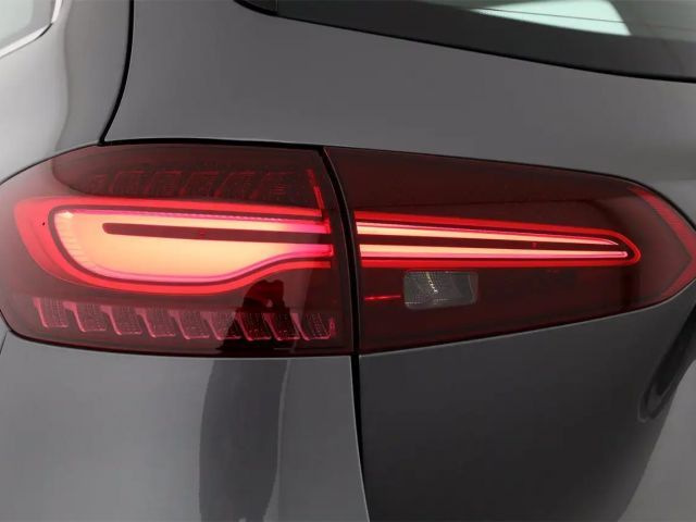 Mercedes-Benz B 180 Progressive Sedan Urban