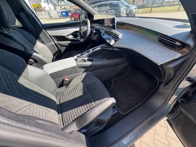 Peugeot 5008 GT-Line Hybrid