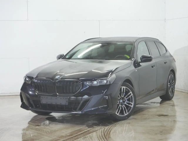 BMW 520 520d M-Sport Touring