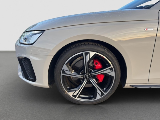 Audi A4 40 TFSI Avant Quattro S-Line S-Tronic