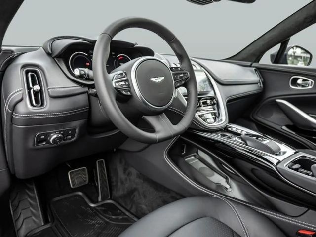 Aston Martin DBX Jet Black Onyx Black