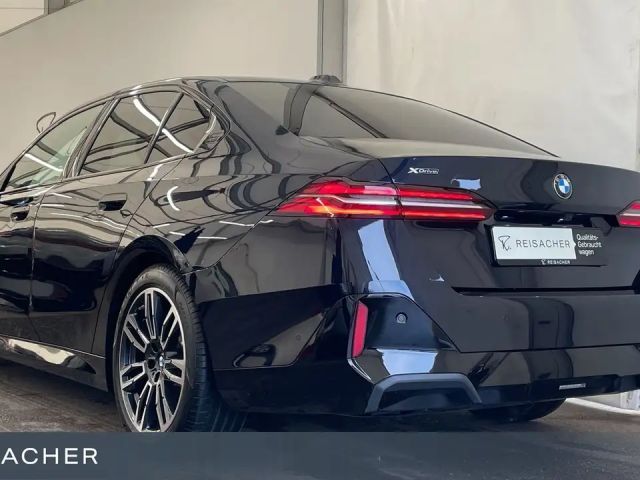 BMW 540 540d M-Sport Sedan xDrive