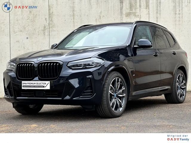 BMW X3 xDrive30e